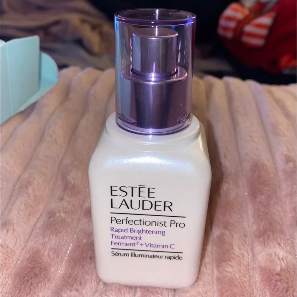 Estēe Lauder Perfectionist Pro Brightening Serum